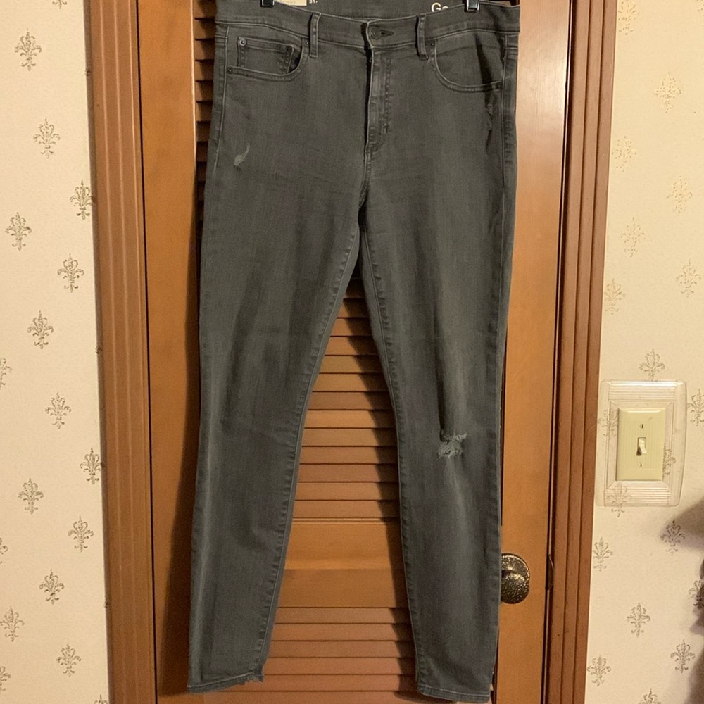 Gap Resolution True Skinny jeans
